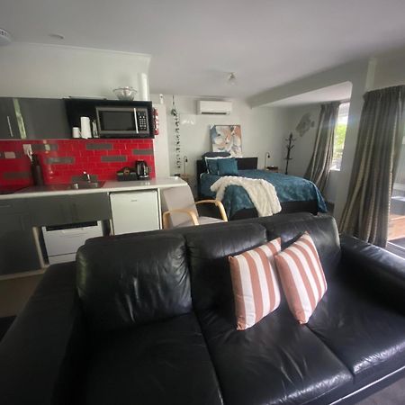 Hideaway - A Couples Retreat Villa Akaroa Exterior photo
