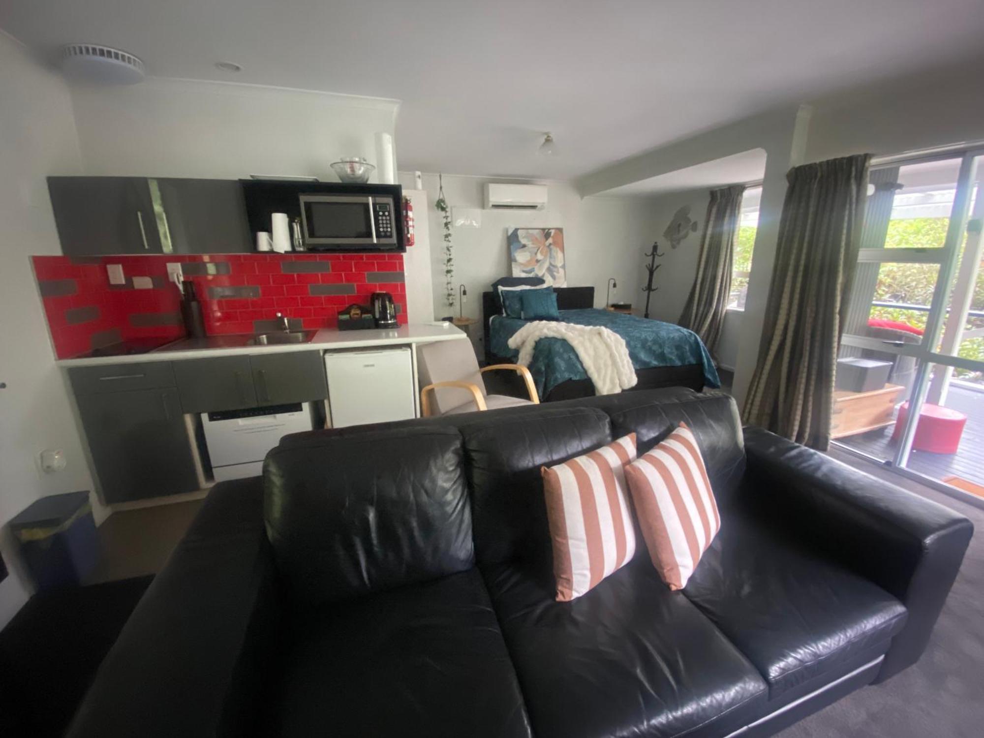 Hideaway - A Couples Retreat Villa Akaroa Exterior photo
